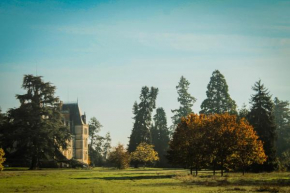 Отель Château Le Boisrenault  Бюзансе